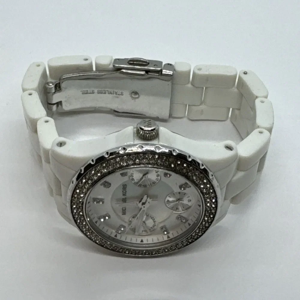 Michael Kors MK5458 Women's White Acrylic Analog Dial Quartz Wrist Watch JNA294